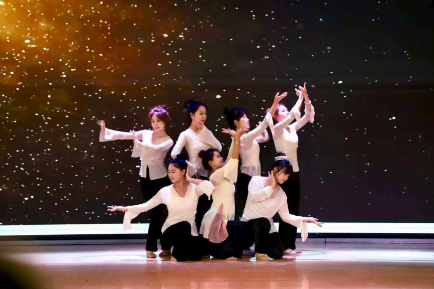 米乐mile官方网站教育学院举办“山河永念·薪火相传”育人成果汇演 庆祝抗日战争胜利80周年