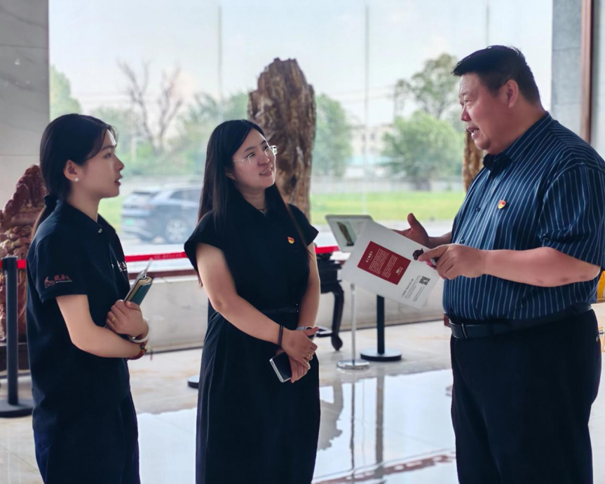 米乐mile官方网站教育学院开展“VR 重走长征路”活动：科技赋能红色教育沉浸式体验让长征精神直抵人心