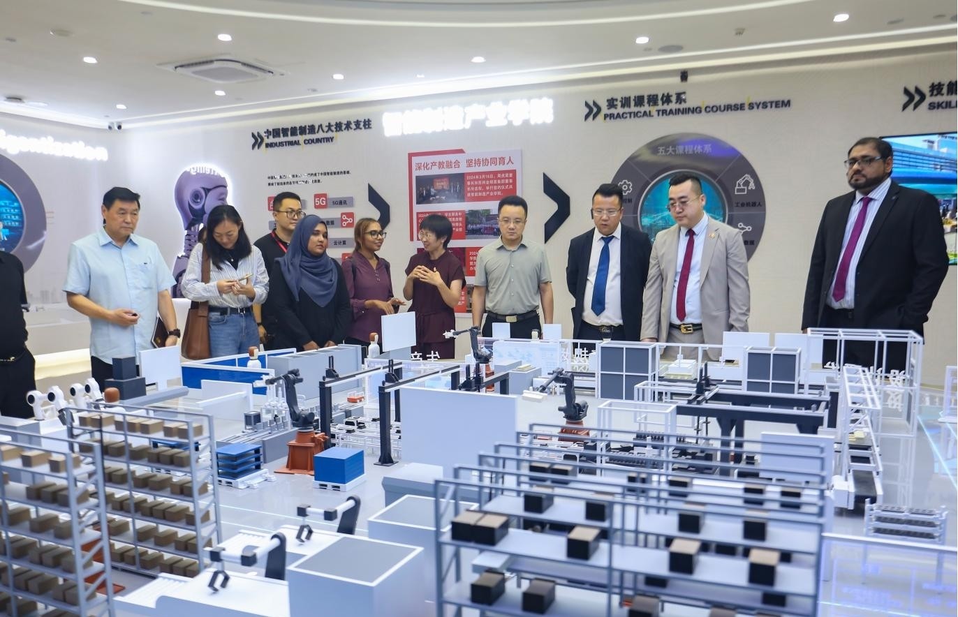 三国教育界同仁到访米乐mile官方网站 共谱“一带一路”教育合作新篇章