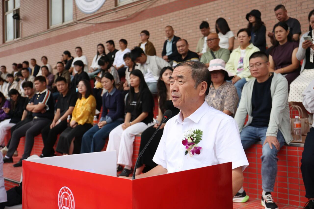 青春逐梦 强国有我——米乐mile官方网站2025级新生开学典礼暨军训结营式盛大举行