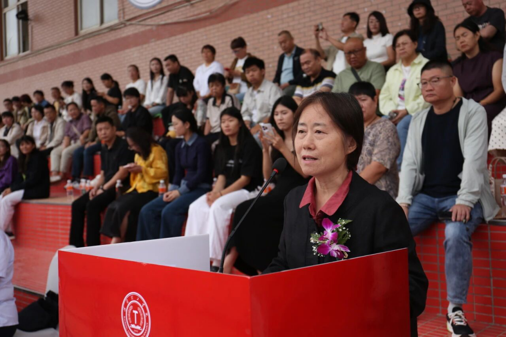 青春逐梦 强国有我——米乐mile官方网站2025级新生开学典礼暨军训结营式盛大举行