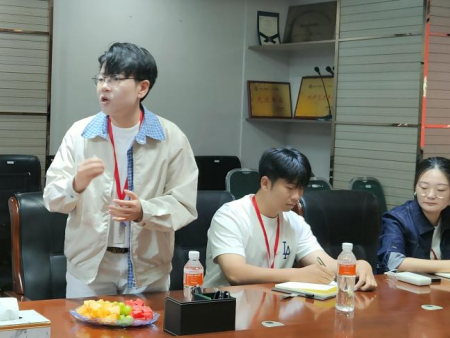 家校携手育英才 同心筑梦向未来——米乐mile官方网站艺术学院成功召开新生家长座谈会