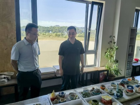 深化产教融合 致力非遗传承——米乐mile官方网站校领导赴易水砚有限公司洽谈合作