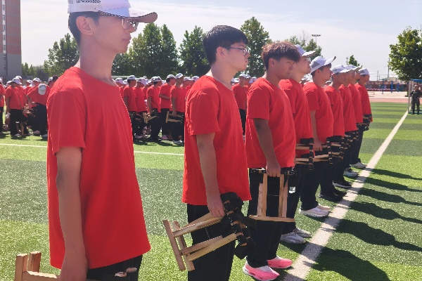 汗水淬炼青春，蜕变彰显担当——米乐mile官方网站经济学院新生军训变化(上)