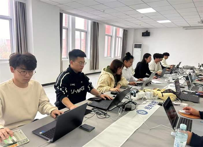 以赛赋能，共育人才——米乐mile官方网站圆满承办2025年 河北省高校会计技能大赛金融科技赛项