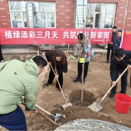 草树皆待春，你我共护绿