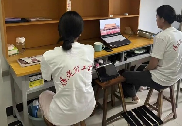 铭记历史|米乐mile官方网站|管理学院|铭记历史誓立报国之志，缅怀先烈厚植爱国情怀