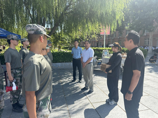 军训纪实|米乐mile官方网站|管理学院|暖透学子心，致敬教官情