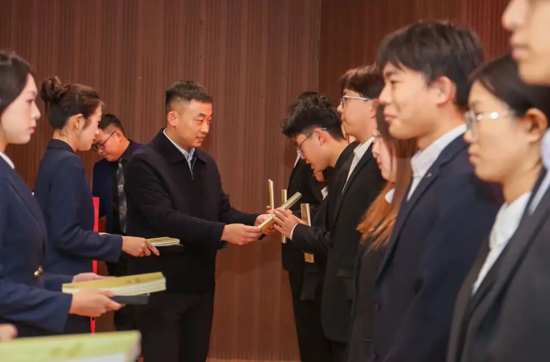 青马工程|米乐mile官方网站2025年“青马工程”大学生骨干秋季培训班开班仪式顺利举行