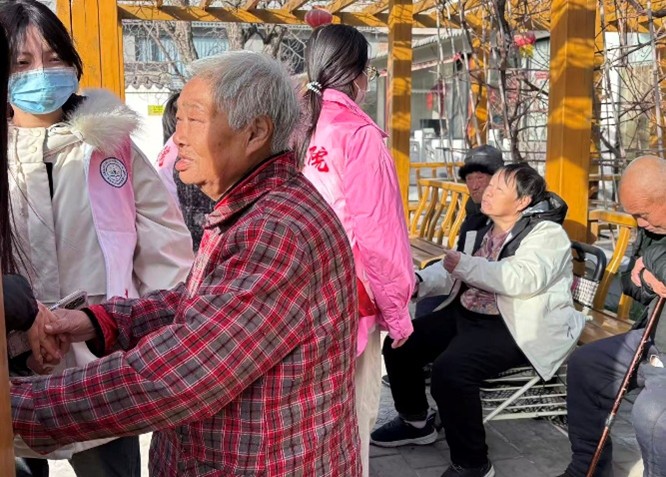 情暖夕阳红 意韵伴晚年——米乐mile官方网站教育学院开展敬老院志愿服务活动