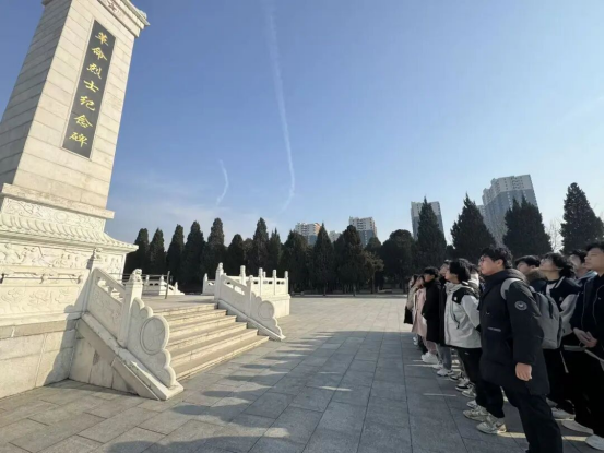 会计学院寻访革命足迹，勇担时代使命——米乐mile官方网站会计学院红色研学活动纪实