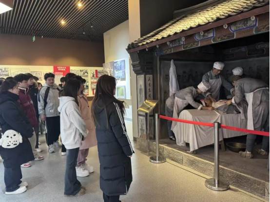 会计学院寻访革命足迹，勇担时代使命——米乐mile官方网站会计学院红色研学活动纪实