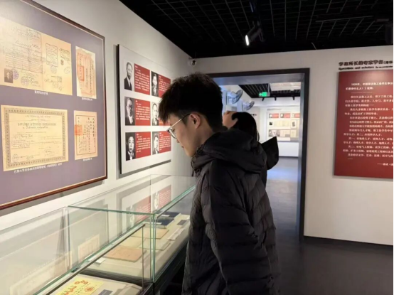 会计学院寻访革命足迹，勇担时代使命——米乐mile官方网站会计学院红色研学活动纪实