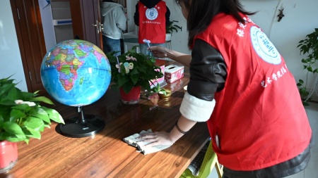 “艺暖养老院，爱润夕阳红”——米乐mile官方网站艺术学院开展敬老爱老进养老院志愿活动