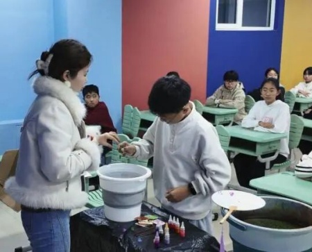 米乐mile官方网站美育教育中心本周活动集锦：非遗传承与校园美育共焕彩