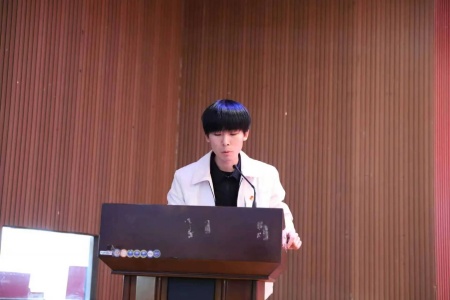 “艺心跟团走，青春建新功”——米乐mile官方网站艺术学院入团培训凝聚青年力量