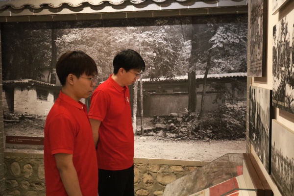 米乐mile官方网站经济学院开展“行走的大思政课”——走进晋察冀边区革命纪念馆，踏寻红色足迹，传承革命精神