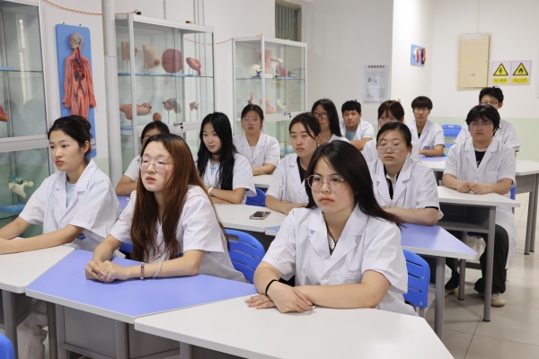 科学家精神进校园———米乐mile官方网站“青科声宣讲团”系列活动（二）