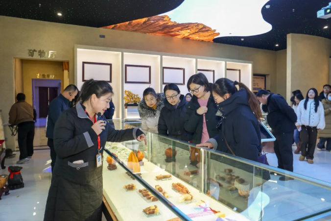 交流互鉴促提升 校际联动强党建——全市教育系统党务干部党建交流活动在米乐官网成功举办