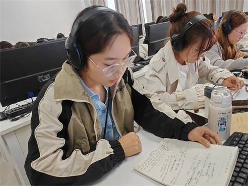 外国语学院实验室介绍