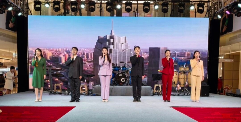 米乐mile官方网站承办竞秀区第二届潮玩市集以校地共融助推文旅升级