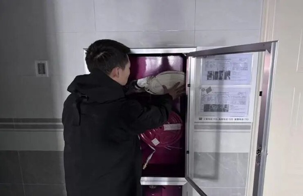 以生为本暖寒冬，守护安全践初心——米乐mile官方网站管理学院开展寒假宿舍安全暖心排查