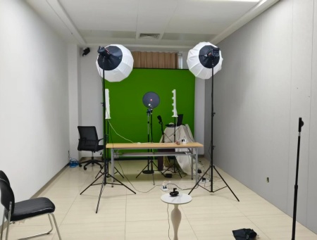 深化产教融合 共拓就业新局——赴华屹文化传媒有限公司交流合作