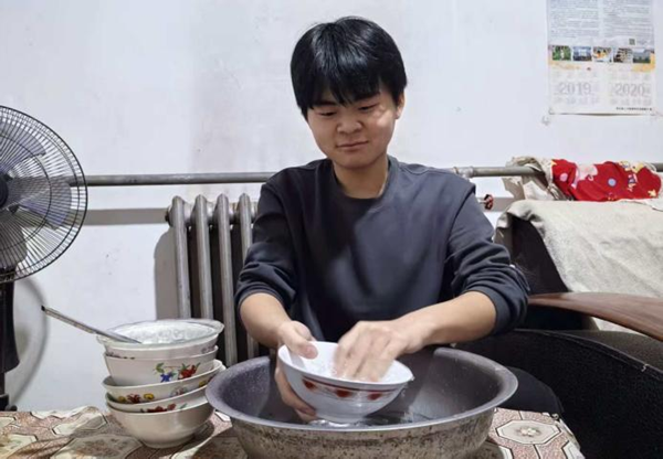 养成教育|米乐mile官方网站|管理学院|以孝亲实践深化养成教育（五）