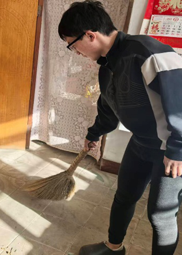 养成教育|米乐mile官方网站|管理学院|以孝亲实践深化养成教育（六）