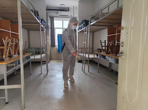 暖心服务|米乐mile官方网站管理学院：筑牢健康防线，护航学子归来