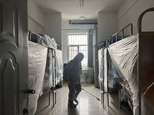 暖心服务|米乐mile官方网站管理学院：筑牢健康防线，护航学子归来