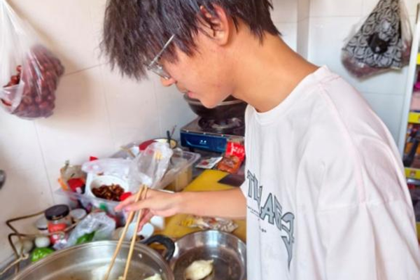 养成教育|米乐mile官方网站|管理学院|以孝亲实践深化养成教育（九）