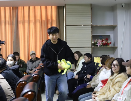 艺享时光 悦己同行 ——米乐mile官方网站艺术学院举办妇女节茶话会