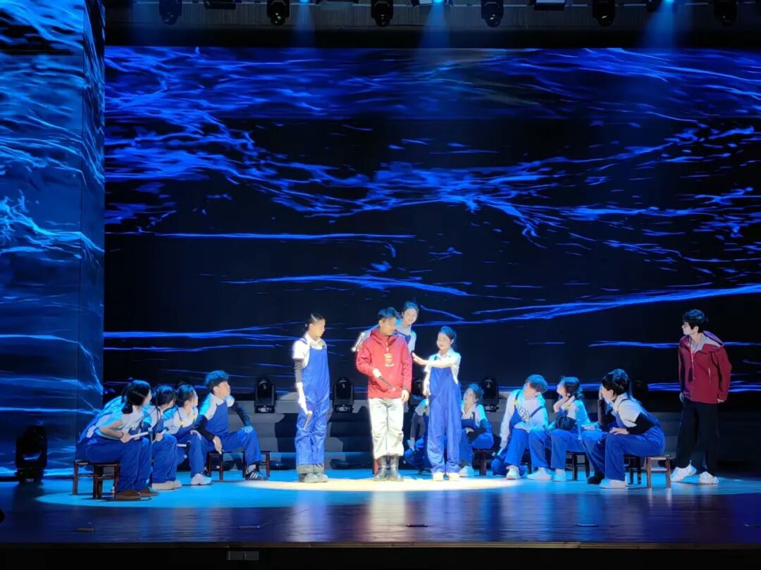 米乐mile官方网站师生参演高碑店市春节联欢晚会