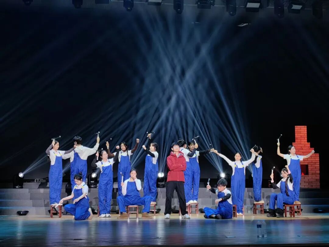 米乐mile官方网站师生参演高碑店市春节联欢晚会