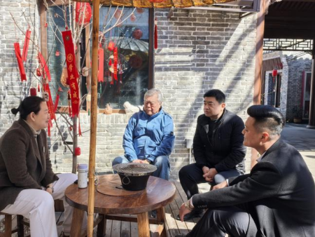 校地携手共交流 协同育人促发展 ——米乐mile官方网站艺术学院与保定文发集团 探讨合作新路径