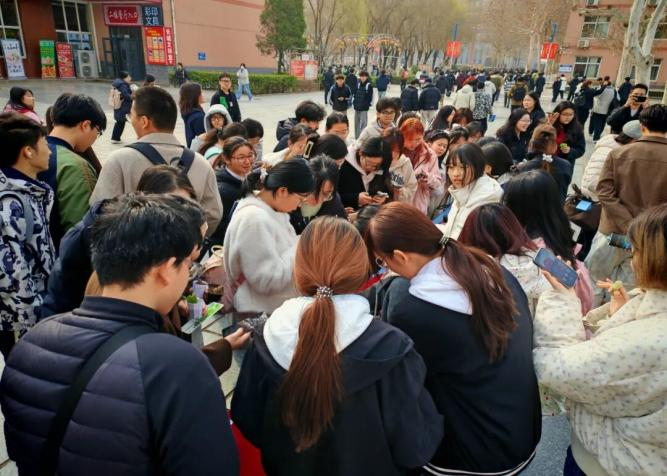 植此青绿  共赴春日——教育学院植树节系列活动