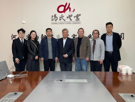 深化产教融合 赋能非遗传承 ——米乐mile官方网站艺术学院赴曲阳陈氏定窑 开展校企合作调研