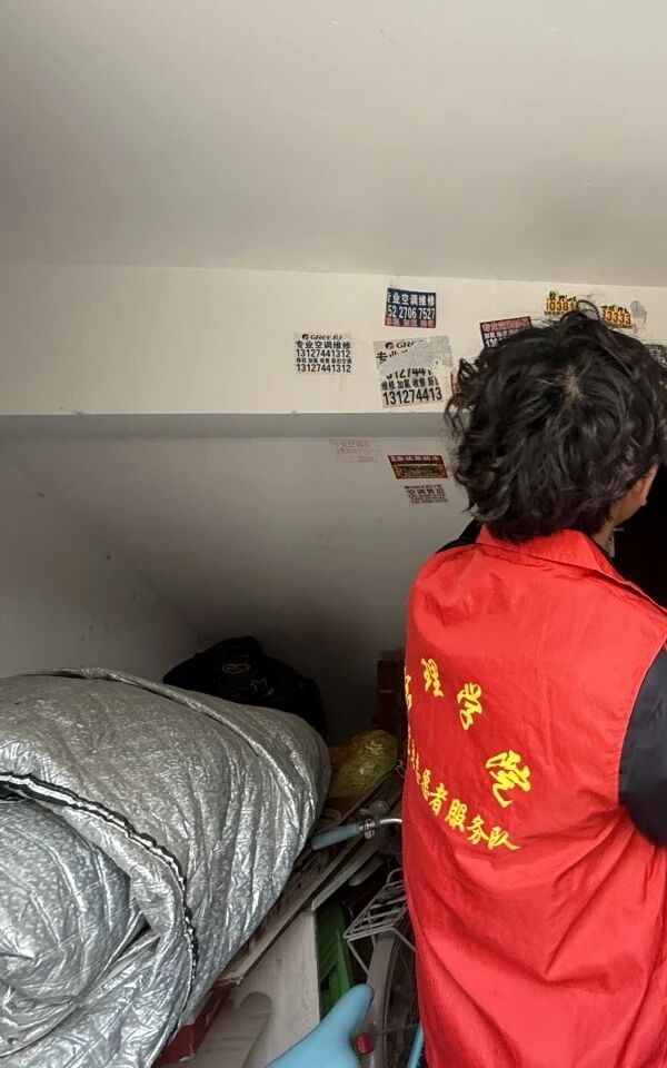 养成教育|米乐mile官方网站管理学院开展社区志愿服务实践活动