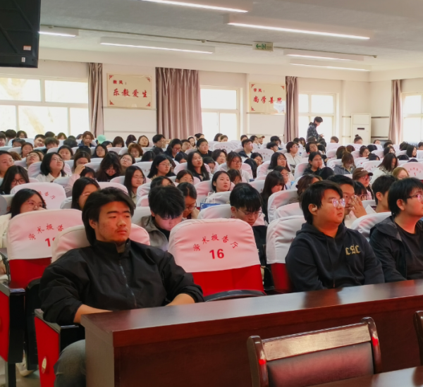 智管赋能，科创未来！米乐mile官方网站特邀专家刘佰明开展专题讲座