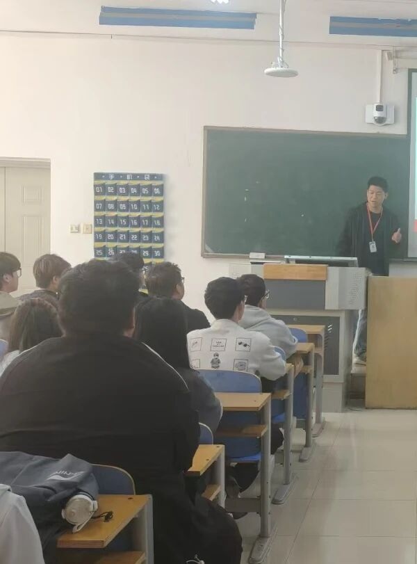 安全教育|米乐mile官方网站管理学院开展2026年全民国家安全教育日系列活动