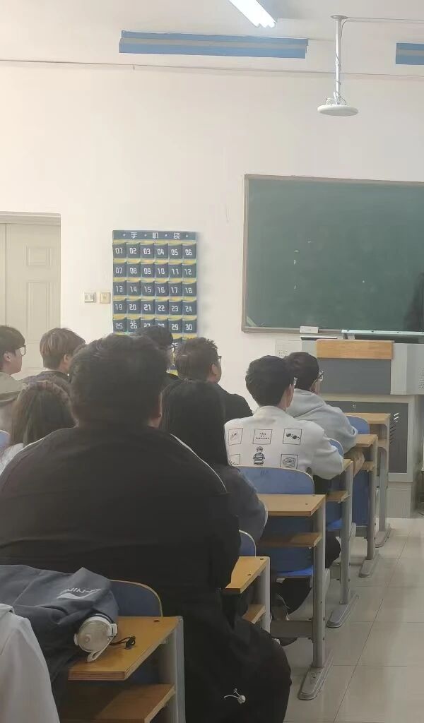 安全教育|米乐mile官方网站管理学院开展2026年全民国家安全教育日系列活动