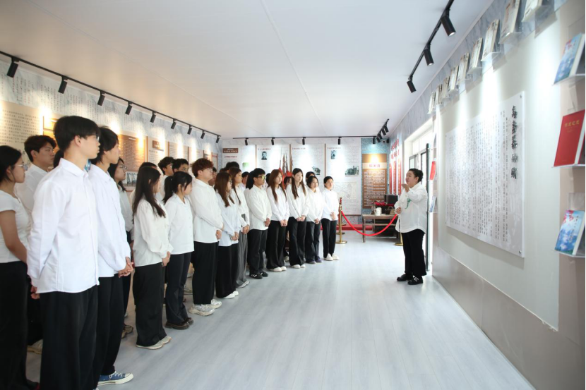 校馆携手共育时代新人 红色资源赋能思政教育 米乐mile官方网站与高蠡暴动纪念馆共建“大思政课”实践教学基地