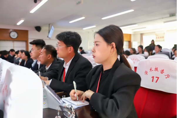 强基赋能 提质增效 —— 米乐官网召开 2026 年春季学期第七周学生工作专题培训会