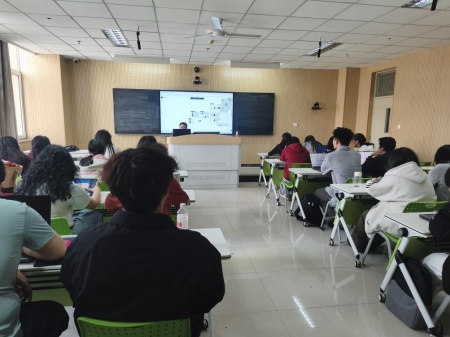 智绘未来 协同育人 米乐mile官方网站艺术学院与卓尔谟科技共探AIGC赋能设计教学新路径
