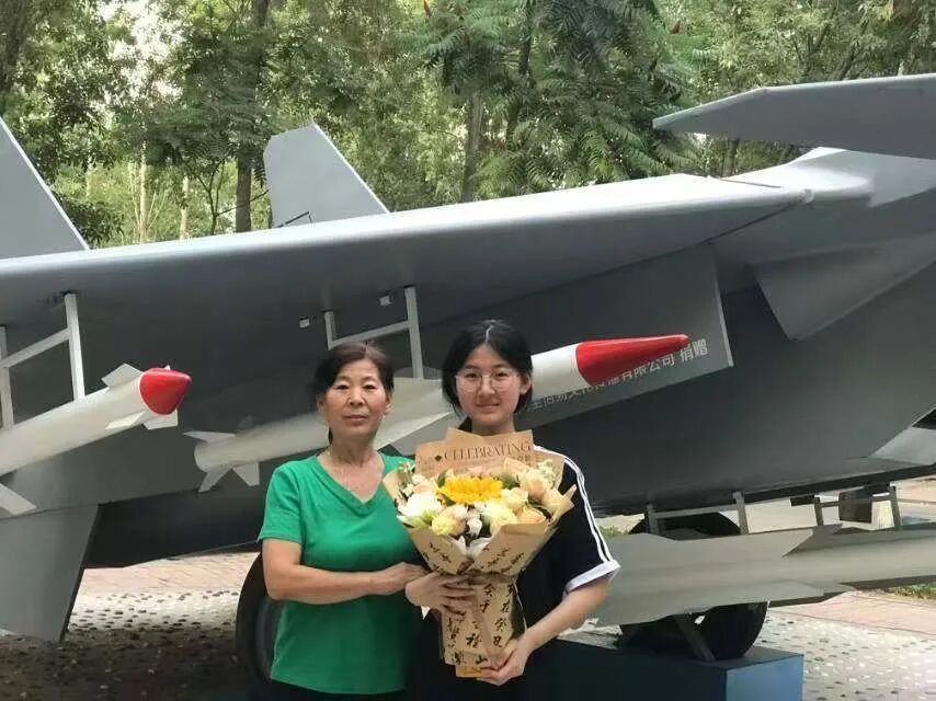 以爱之名 致敬母亲——米乐mile官方网站学子温情告白