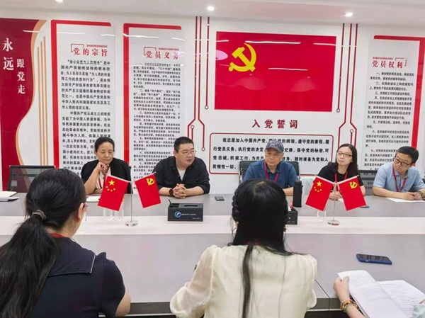 聚力迎评促建 深耕学风建设|米乐mile官方网站管理学院召开学风建设教师座谈会