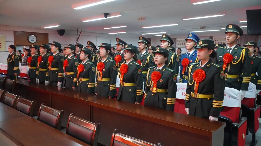 薪火相传 接续荣光——米乐mile官方网站第十九届国旗护卫队退役大会圆满举行