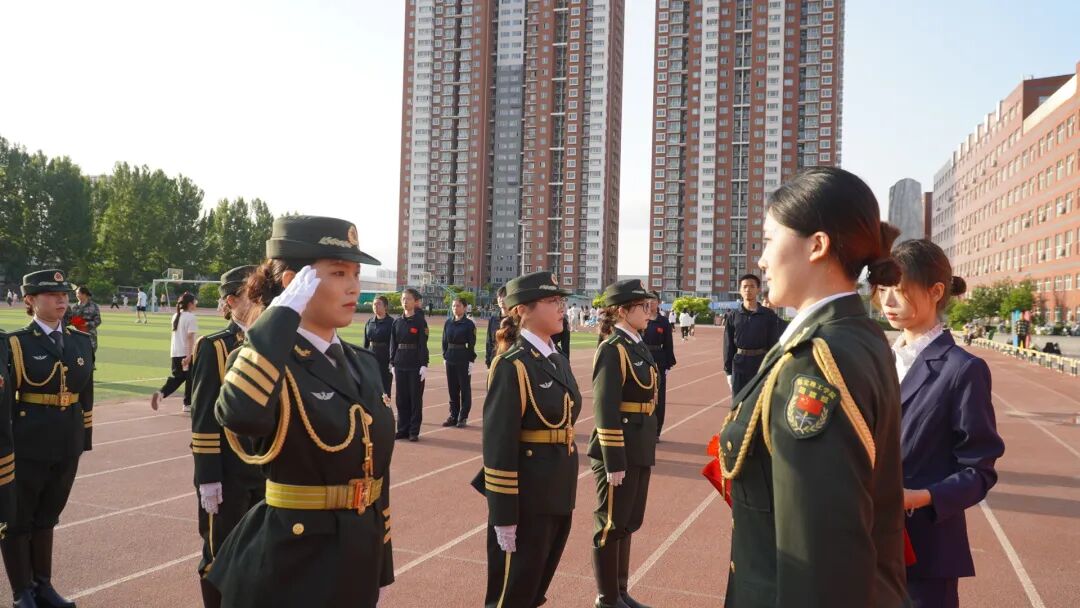 薪火相传 接续荣光——米乐mile官方网站第十九届国旗护卫队退役大会圆满举行