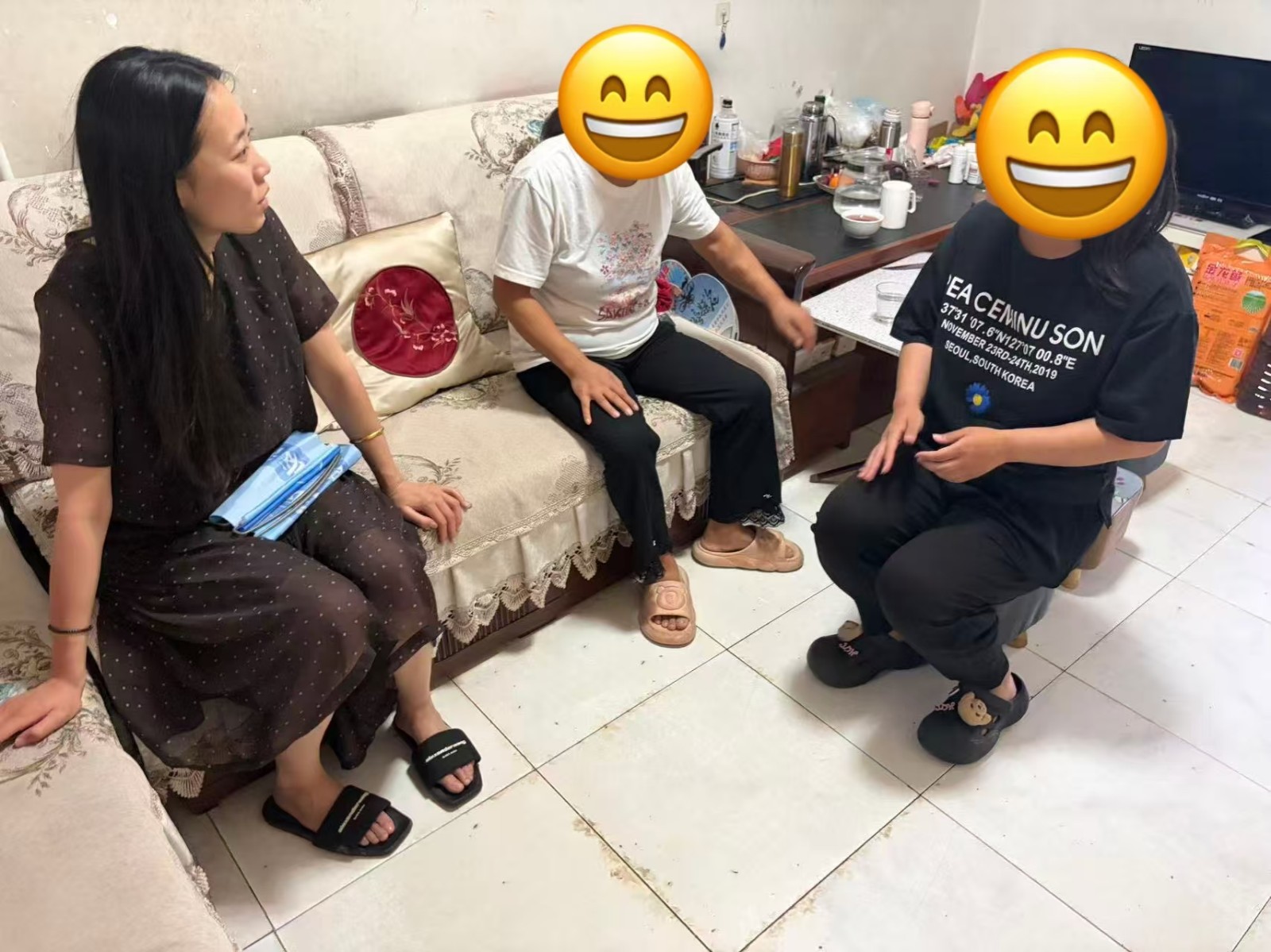 【家访送暖，共育筑梦】登门送爱连家校，合力同心助成长——米乐mile官方网站经济学院开展2026年暑期家访活动（五）